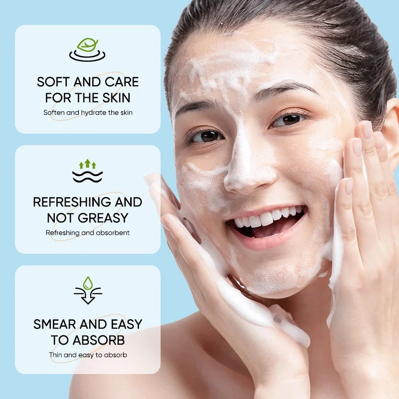 Mousse Nettoyante à l’Aloe Vera avec Brosse Intégrée – SADOER (120 ml)