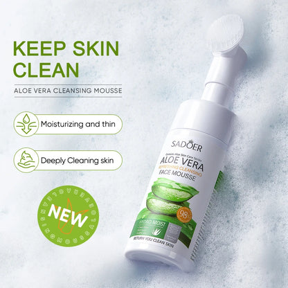 Mousse Nettoyante à l’Aloe Vera avec Brosse Intégrée – SADOER (120 ml)